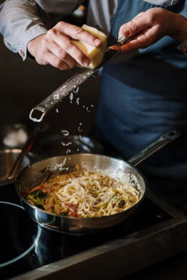 Van inductiebeschermer naar inductiekookplaat: zo maak je je keuken compleet