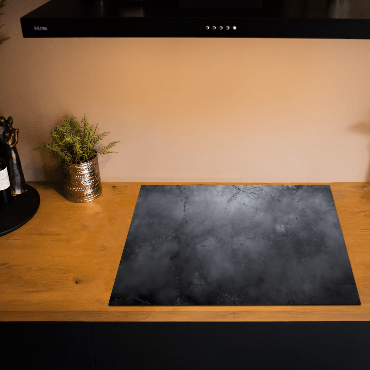 Inductiebeschermer - Beton - Textuur - Zwart - Donkergrijs - Charcoal Depth - Inductiebeschermer